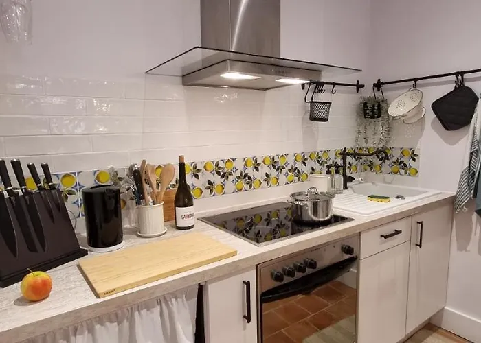 Charming In Vieux Apartment