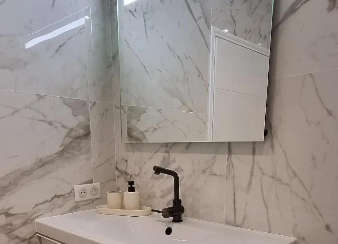 Charming In Vieux Apartment Nizza